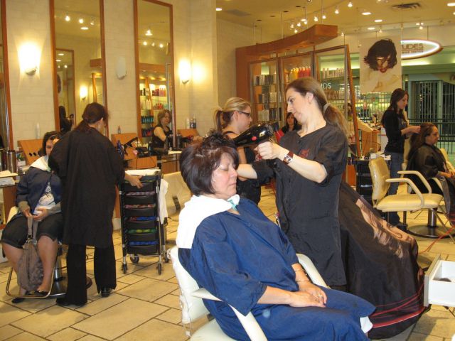 美容師の新しい挑戦派遣という働き方がもたらす多様なキャリアの可能性